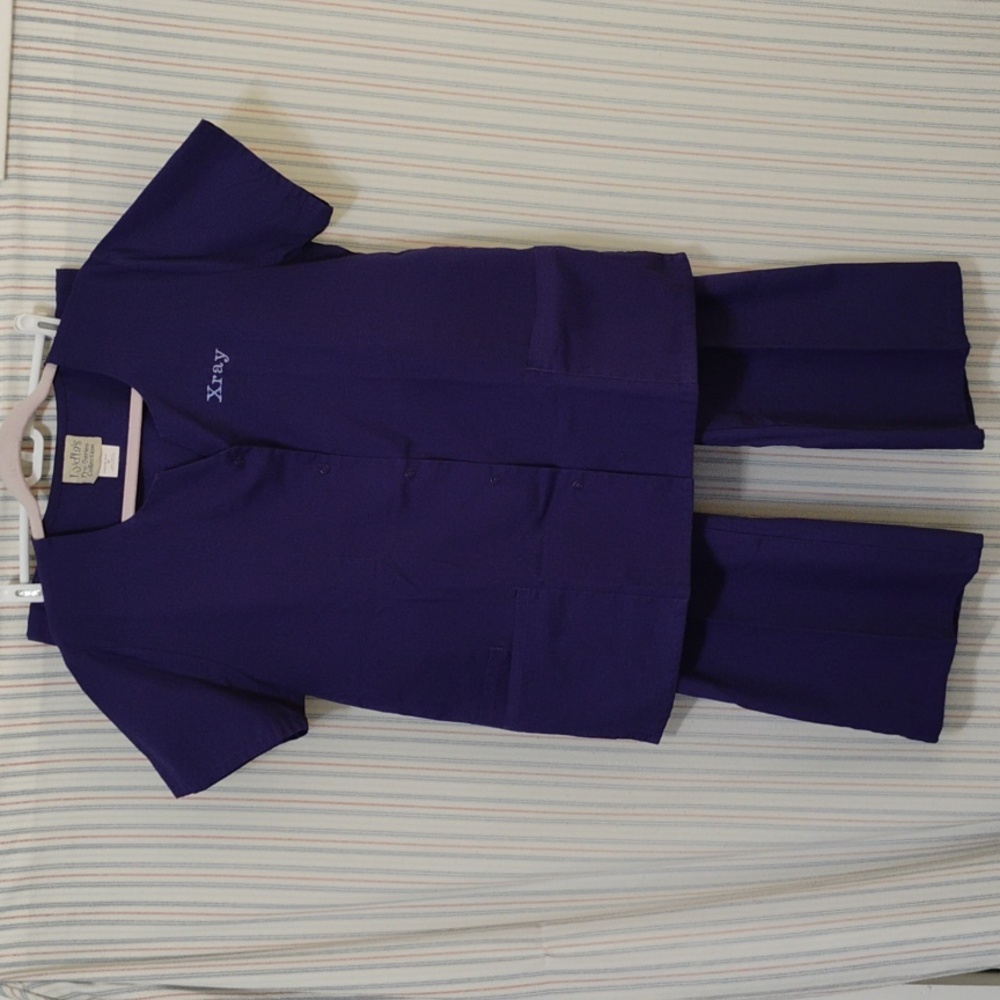 *3 Sets* Lydia Pro-Series Collection Scrubs                   Tops M  Pants S - Picture 3 of 16